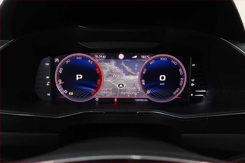 Škoda Superb (2023) Sportline 2.0 TDI - fotka 11 z 17