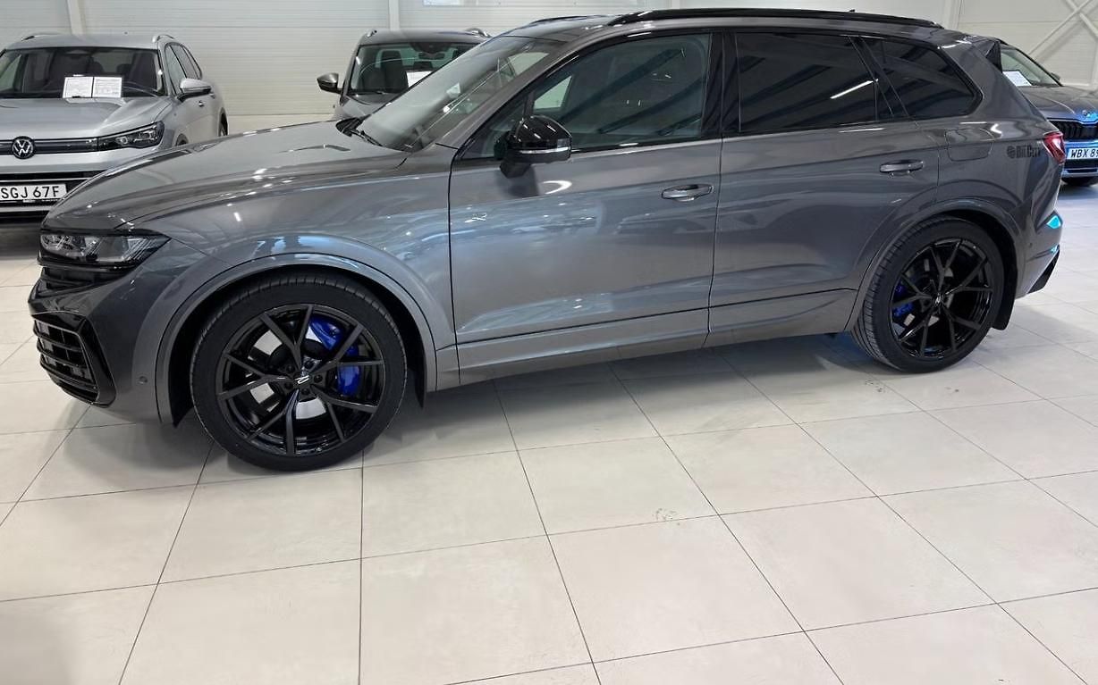 Volkswagen Touareg eHybrid 3.0 V6 TSI 4M R 360k