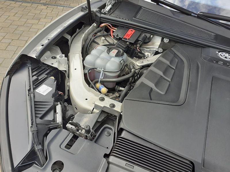 Volkswagen Touareg (2023) 3.0 V 6 TDi R-Line - fotka 45 z 50