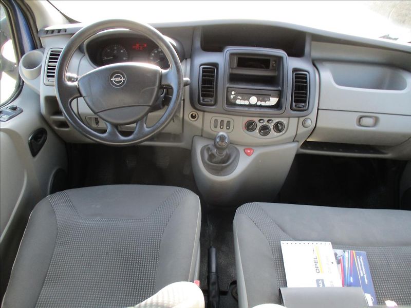 Opel Vivaro 2,0 CDTI L2H1 bez koroze 9míst - fotka 18 z 29