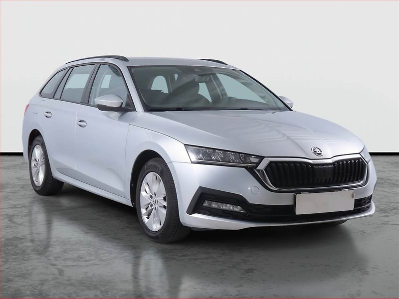 Škoda Octavia (2023) Ambition 2.0 TDI, ČR,1.maj - fotografie inzerátu