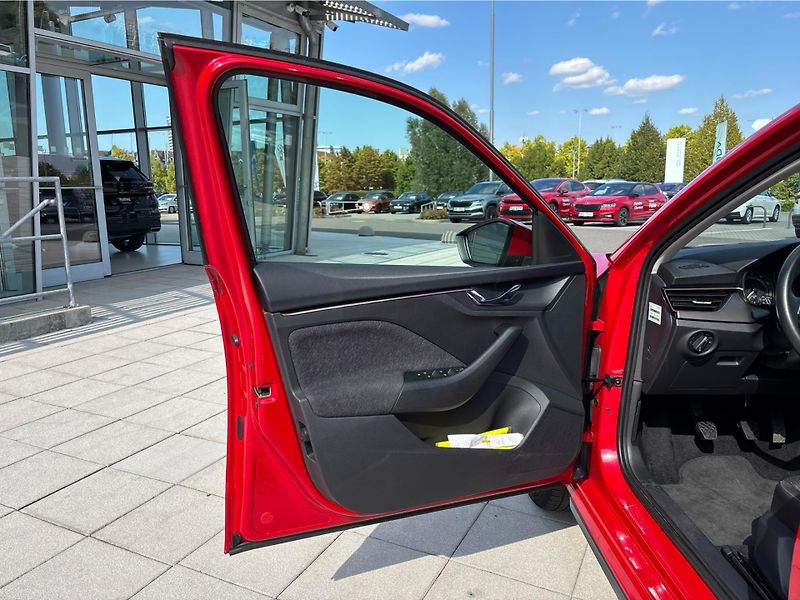 Škoda Kamiq 1.0TSi 81kW STYLE - fotka 23 z 28