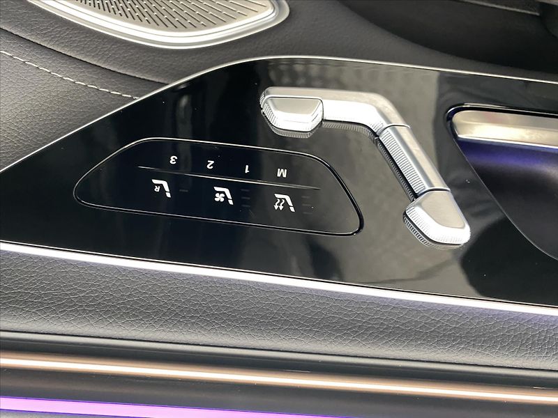 Mercedes-Benz EQS 500 4MATIC 118kWh AMG Line - fotka 12 z 25