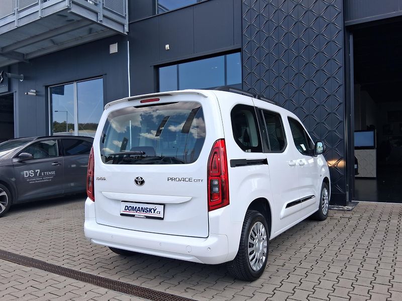 Toyota ProAce City Verso SHUTTLE 1.2 TURBO 81kW    - fotka 3 z 20