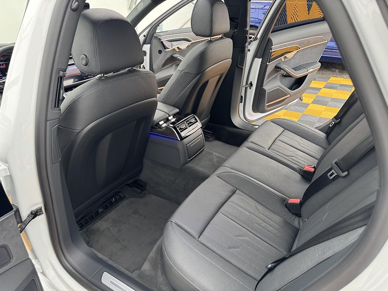 Audi A8 55Tfsi*250kw*4x4*S-Line*DPH* - fotka 11 z 45
