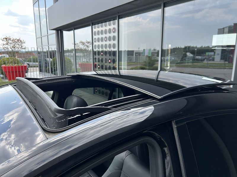 Mercedes-Benz GLE 53 AMG 4MATIC+ AIRMATIC Coupe - fotka 10 z 39