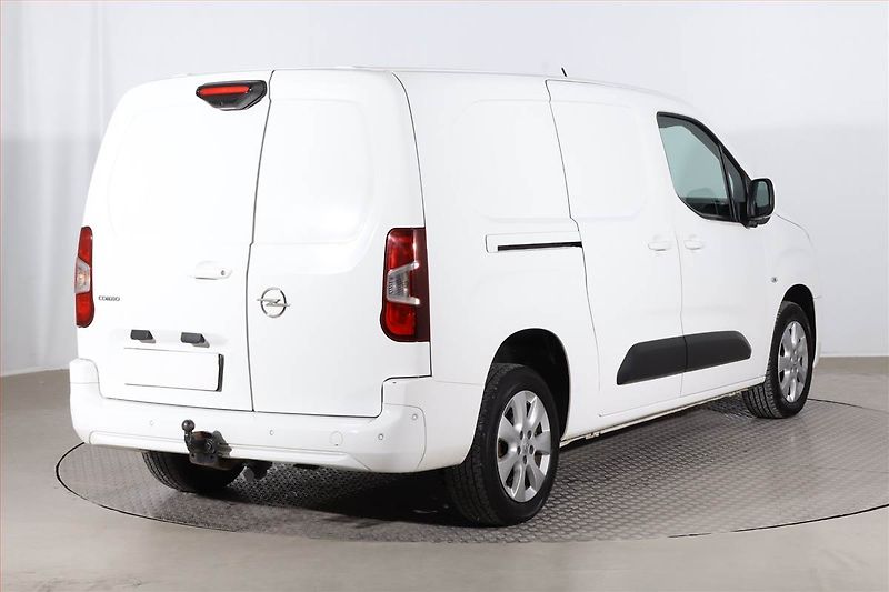 Opel Combo (2020) Maxi 1.5 CDTI, 3Místa, SR - fotka 5 z 22