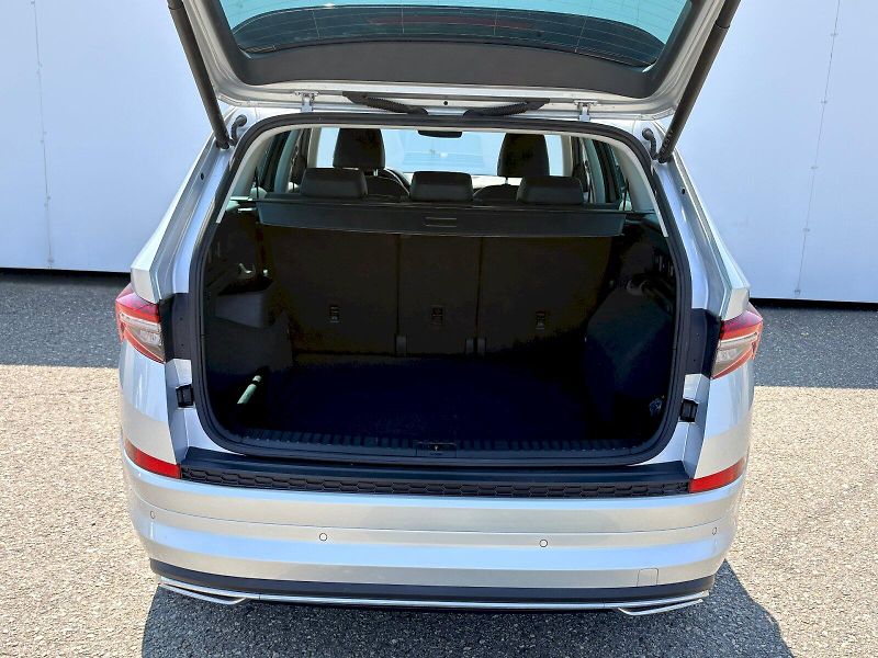 Škoda Kodiaq (2023) DSG 4X4  2.0 TDI / 147 kW / L& - fotka 30 z 34