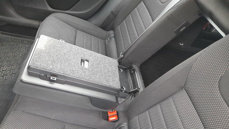 Škoda Octavia scout 4x4 DSG - fotka 30 z 44