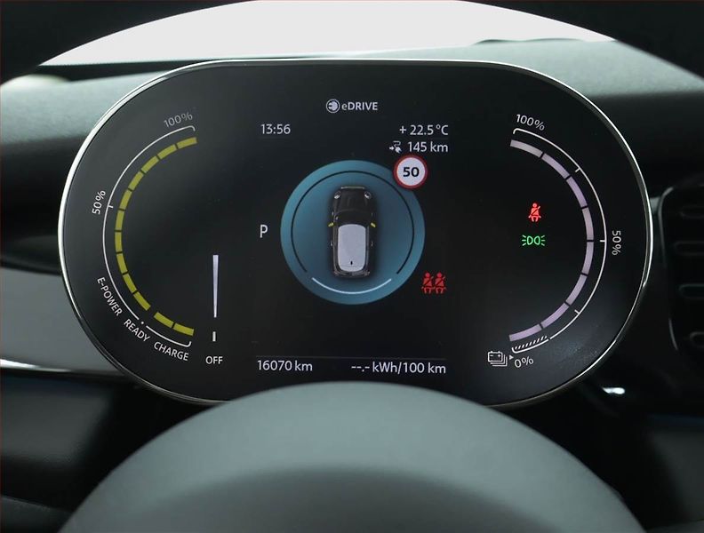 Mini Ostatní (2024) Cooper SE 32 kWh, SoH 100% - fotka 11 z 18