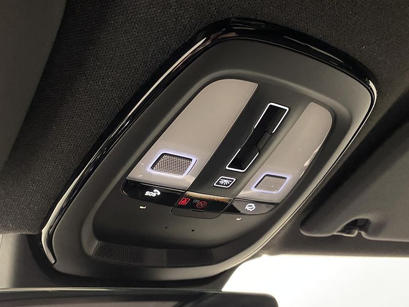 Volvo XC40 (2026) B3 AUT DARK ULTRA  - fotka 60 z 61
