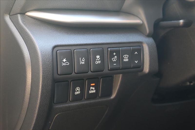 Mitsubishi Eclipse Cross 1,5 4x4, Automat, 51000KM - fotka 12 z 48
