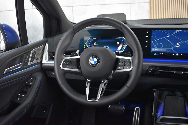 BMW Řada 2 218d ///MSPORT*ZÁRUKA*DPH*ČR 1 - fotka 18 z 48