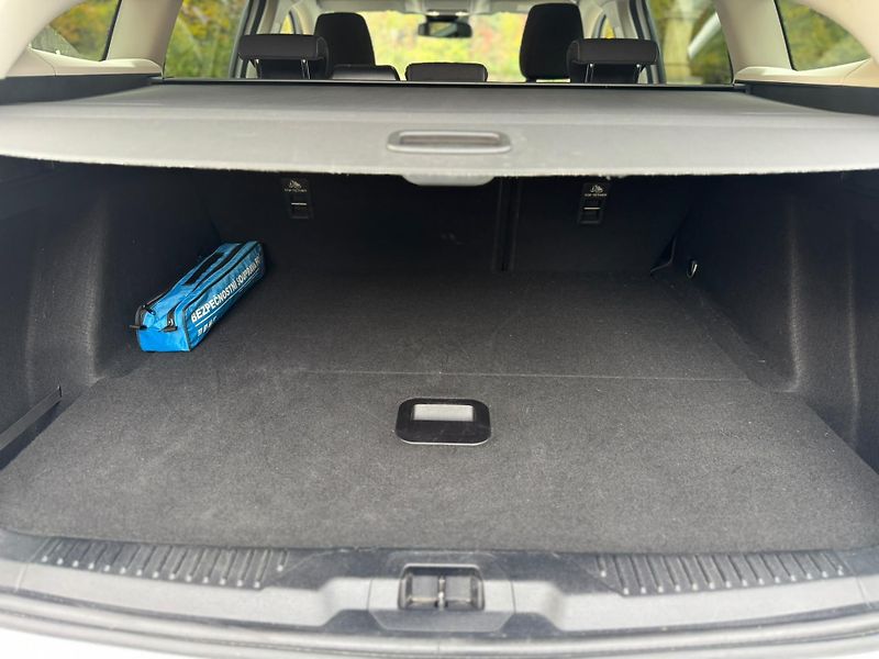 Ford Focus 1.5 TITAN. ČR 1.MAJ NEBOURÁNO - fotka 18 z 29