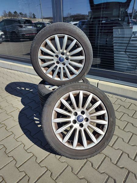Ford Mondeo 1.6 EcoBoost/118kW ČR 2.Maj. - fotka 27 z 27