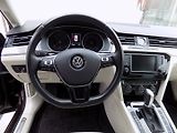 Volkswagen Passat (2017) 2.0TDI/DSG/4x4/NAVI/LED/ČR/ - náhled 23