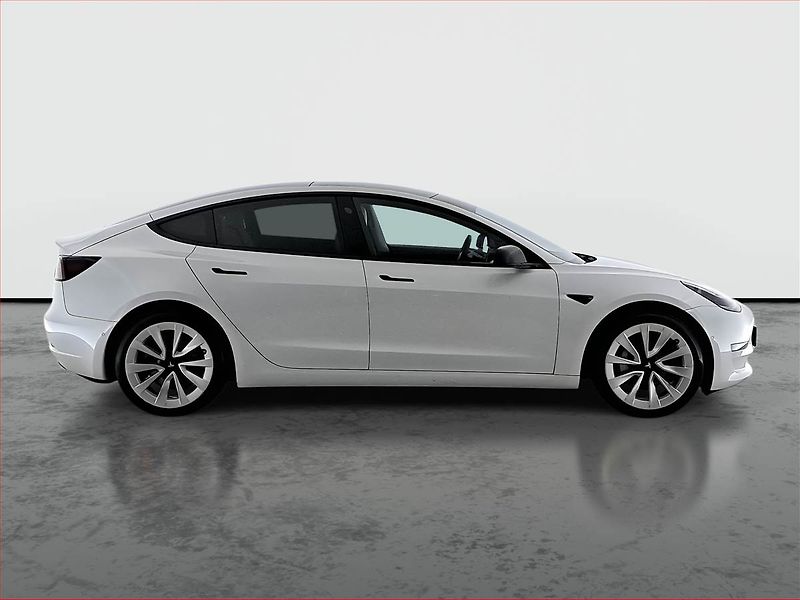 Tesla Model 3 (2019) Long Range 4WD 78kWh, SoH 84% - fotka 6 z 22