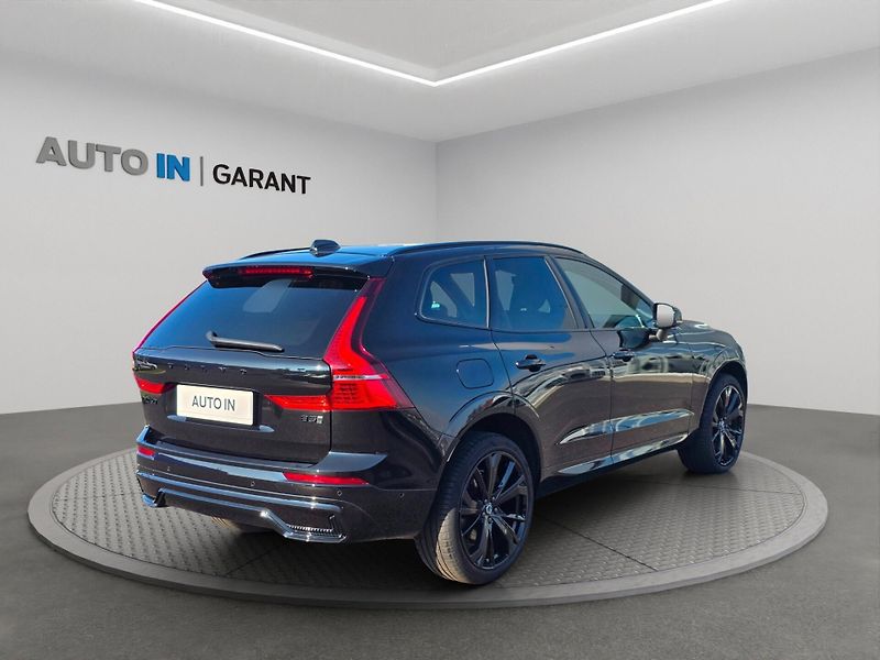 Volvo XC60 (2024) BE ULTIMATE, vzduch. pod., taž - fotka 6 z 27