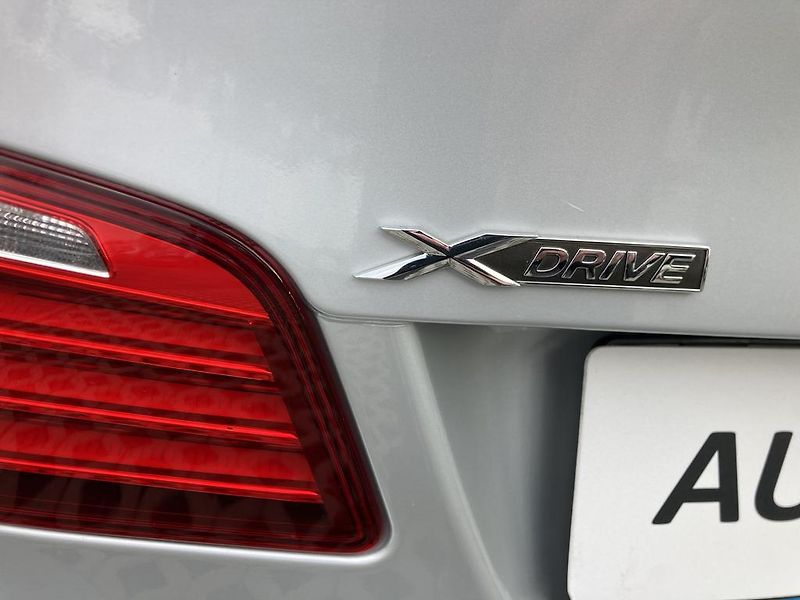 BMW Řada 5 2,0 525 XD ČR servis - fotka 20 z 29