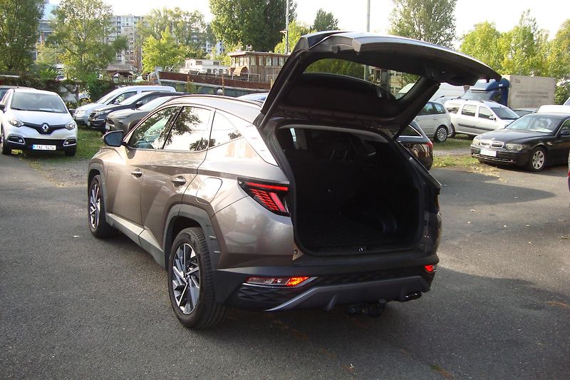 Hyundai Tucson (2021) 1.6 CRDi,48V,MHEV,ČR,S.kn1.Maj - fotka 15 z 91
