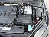 Volkswagen Golf 1,6 TDi 85kW IQ.Drive,1.maj,TZ - náhled 39