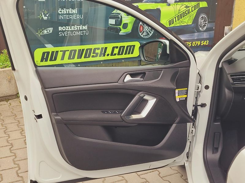 Peugeot 308 bHDi SW CZ *SERV.KNÍŽKA*   - fotka 45 z 48