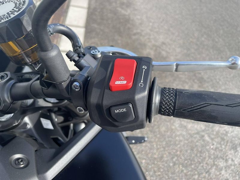 Yamaha (2026) MT-09 35kW EU5+ - fotka 10 z 10