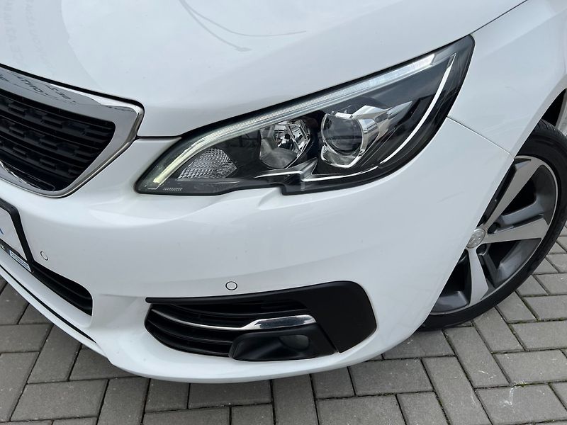 Peugeot 308 (2019) SW 1.2PT 96kW! ČR+1.majitel! - fotka 9 z 35