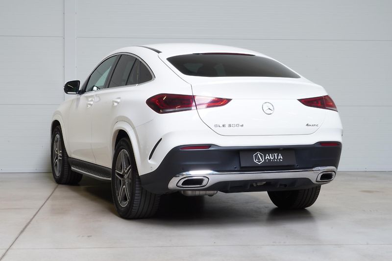 Mercedes-Benz GLE 300d,4matic,AMG,ČR,Tažné,360 - fotka 8 z 36