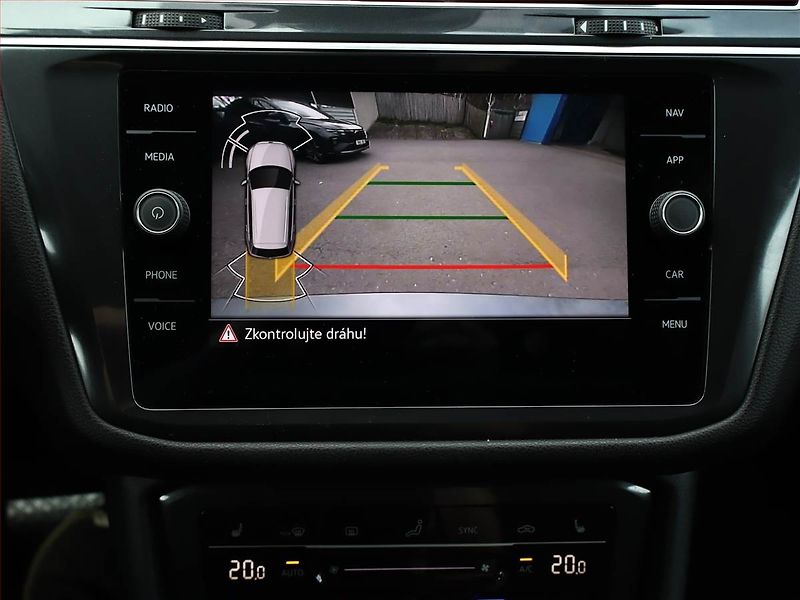 Volkswagen Tiguan Allspace (2022) Elegance 2.0 TDI - fotka 20 z 20