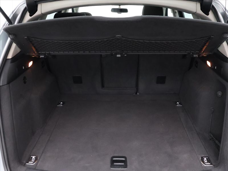 Audi Q5 2,0 TDI 125kW Quattro S-Tronic - fotka 10 z 31
