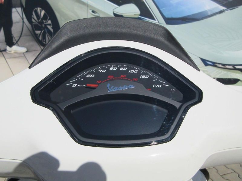 Vespa (2026) Sprint 125 S e5+ - fotka 9 z 10