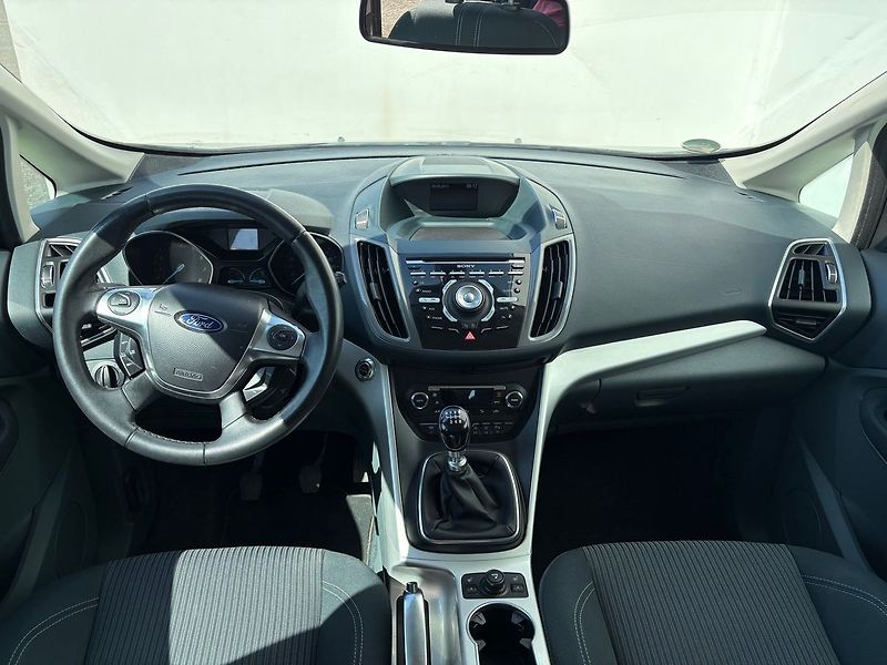 Ford C-MAX 1.6, 110kW, Aut.Klima, Výhřevy - fotka 5 z 18