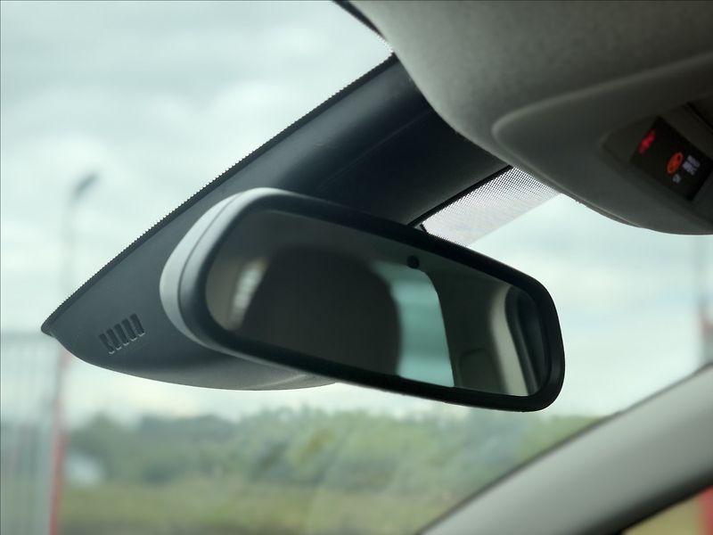 Citroën C3 Aircross 1,2 NEW ČR AUTOMAT ODPOČET DPH - fotka 18 z 28