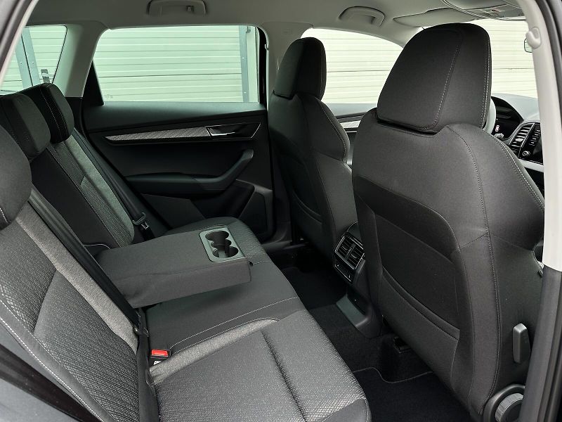 Škoda Karoq 1.5TSi DSG 150PS Top & Selecti - fotka 34 z 40
