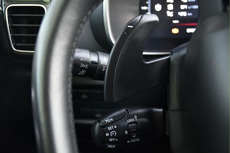 Citroën C5 Aircross 1.2 Pure Tech Feel Pack - fotka 25 z 45