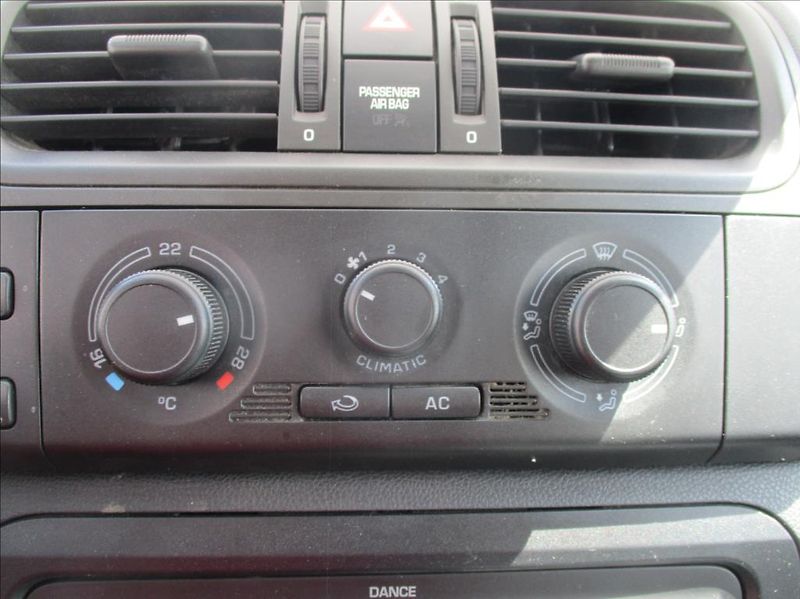 Škoda Fabia 1,4 i 16v, klimatizace, - fotka 16 z 26