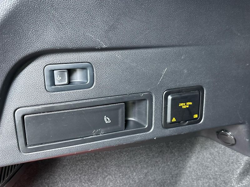 Volkswagen Tiguan Elegance 4MOT DSG - fotka 30 z 30