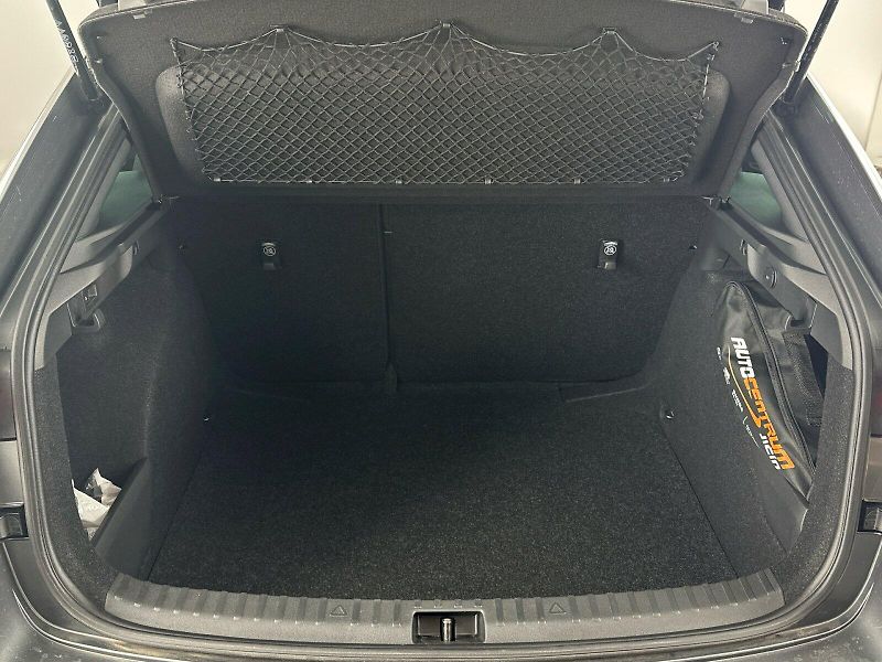 Škoda Scala (2025) DSG 1.5TSI 110kW Monte Carlo - fotka 29 z 32