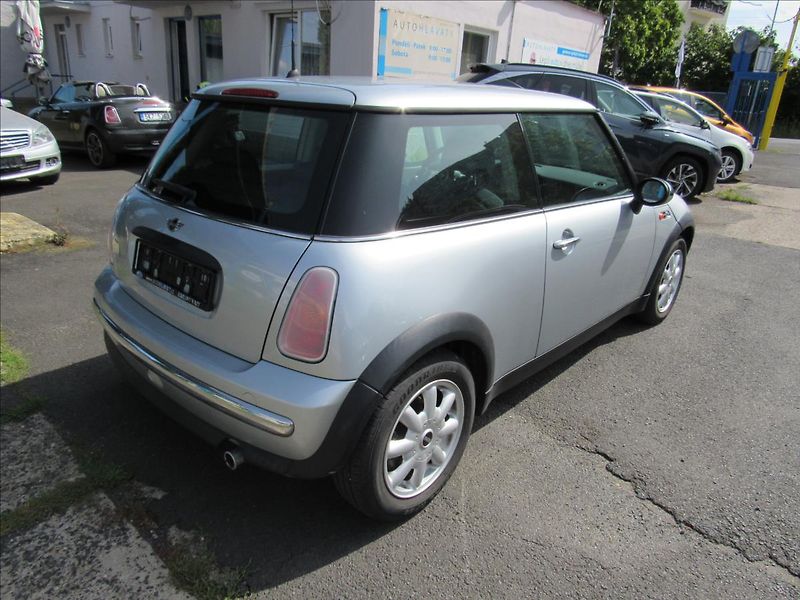 Mini One 1,6 i 66KW - fotka 4 z 24