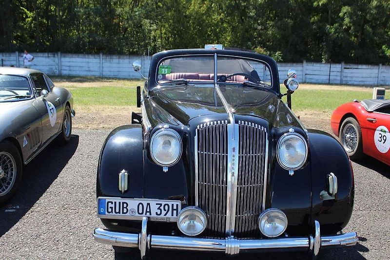 Perlou letošního ročníku Sachsen Classic Rallye byl 102 let starý vůz Cunningham V5 Special.