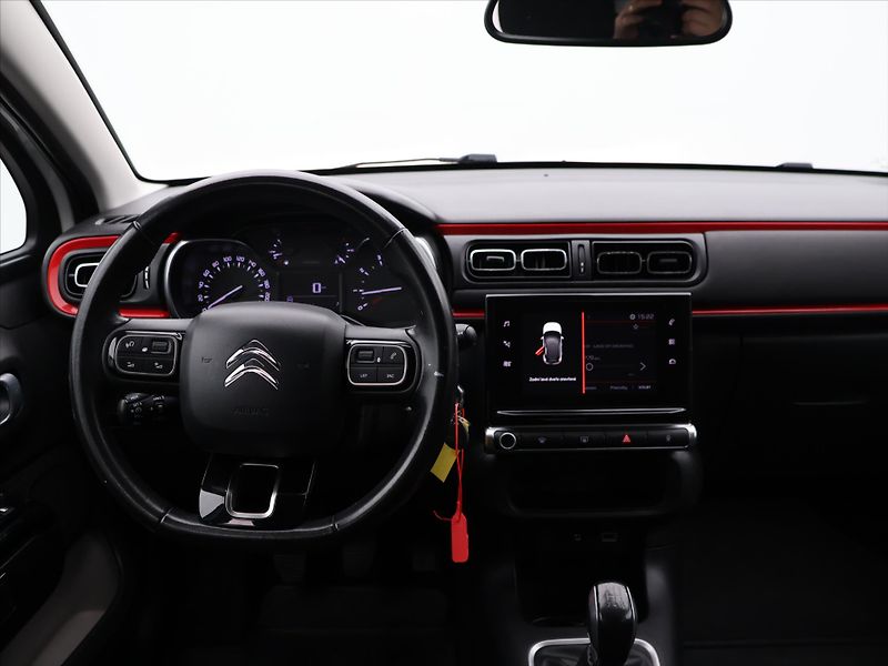 Citroën C3 1.2 PT 82k CZ Feel Aut.Klima - fotka 19 z 26