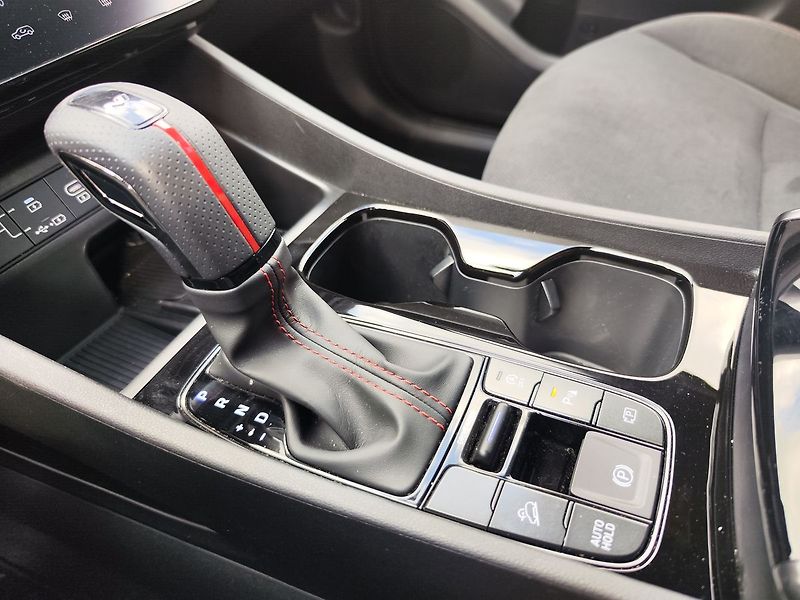 Hyundai Tucson 1.6 T-GDI/118 N-Line DCT - fotka 26 z 34