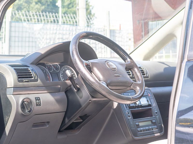 Seat Alhambra (2003) 1.9TDI 96KW – 7 SEDADEL - fotka 11 z 39
