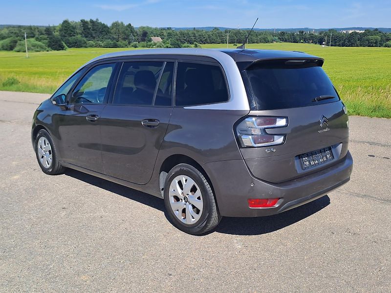 Citroën Grand C4 Picasso 1.6 HDi AUTOMAT, 7 MÍST - fotka 7 z 41