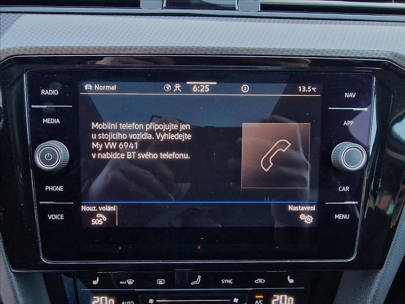 Volkswagen Passat 2.0TDI 147kW DSG Alltrack, ČR - fotka 29 z 50