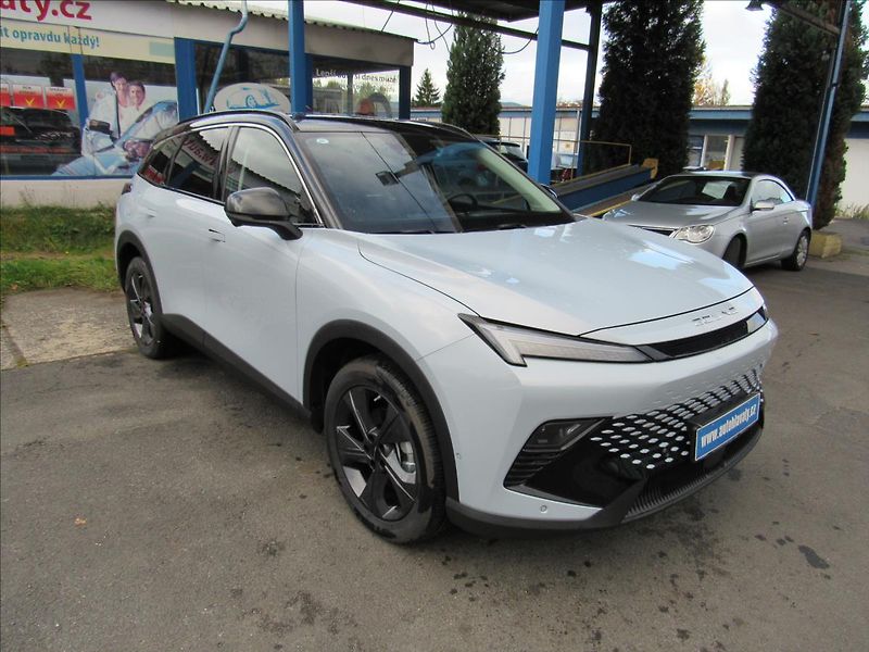BAIC X55 1,5 T 130kW AUT Led 4x2 Nové - fotka 3 z 44