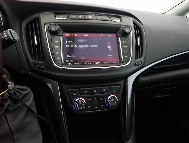 Opel Zafira (2017) 2.0 CDTI, 7 míst, Kůže, Navi - fotka 10 z 20
