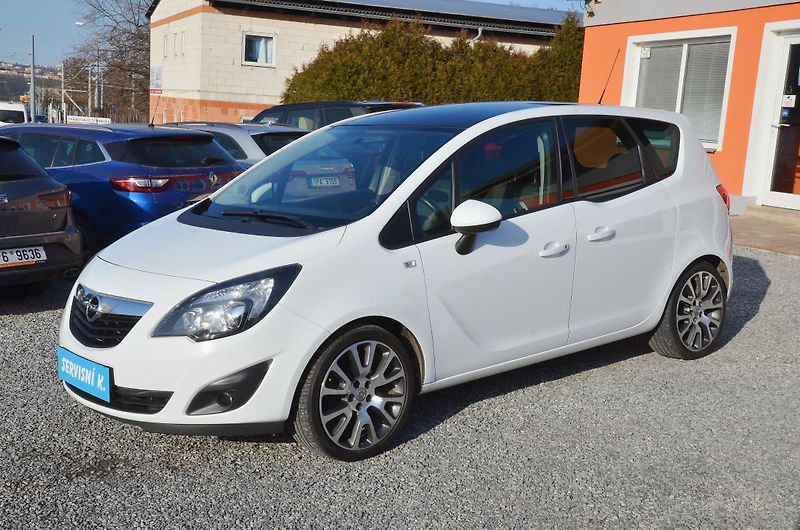 Opel Meriva (2012) 1.4 88kW Design Ed. / 2x kola - fotka 3 z 41