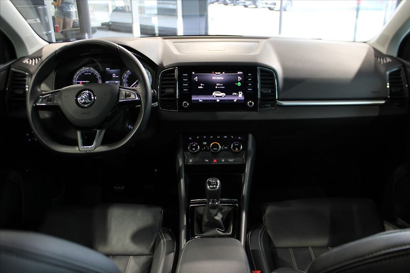 Škoda Karoq 2.0 TDi 4x4 Style - fotka 12 z 30